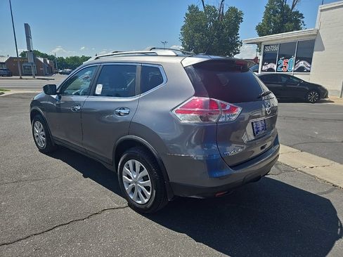 Used 2016 Nissan Rogue S w/ Appearance Package AWD/4WD image 7