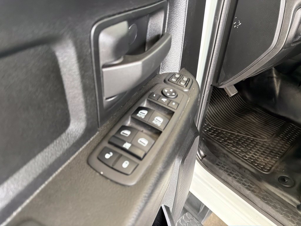 Used 2024 RAM 2500 Tradesman w/ Chrome Appearance Group AWD/4WD image 42