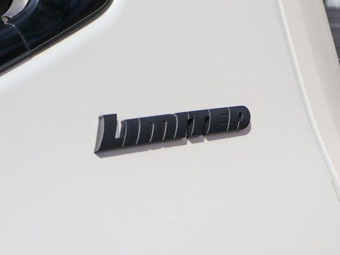 Used 2024 Toyota Tundra Limited AWD/4WD image 60