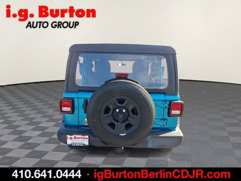 Used 2020 Jeep Wrangler Sport image 5