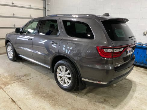 Used 2021 Dodge Durango SXT image 16