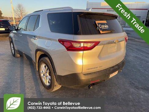 Used 2018 Chevrolet Traverse LT image 9