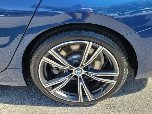 Used 2024 BMW 330i Sedan w/ Convenience Package RWD image 7