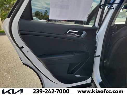New 2026 Kia Sportage SX FWD image 14