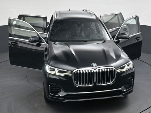 Used 2020 BMW X7 xDrive40i w/ Premium Package AWD/4WD image 39