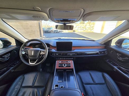 Used 2024 Lincoln Aviator Reserve image 23