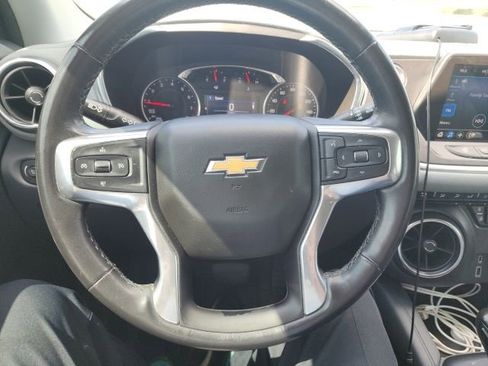 Used 2019 Chevrolet Blazer LT FWD image 29