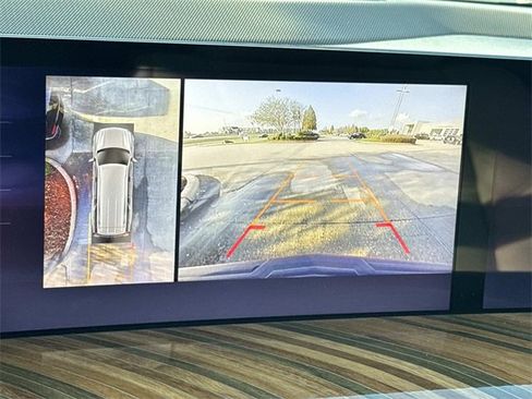 Used 2025 Cadillac Escalade ESV Premium Luxury Platinum w/ LPO, Radiant Package image 29