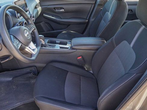 Used 2024 Nissan Sentra SV image 10