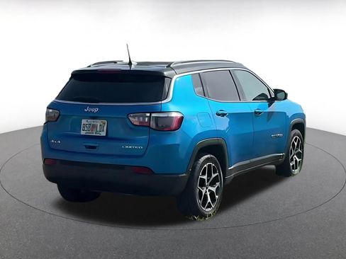 Used 2025 Jeep Compass Limited AWD/4WD image 11