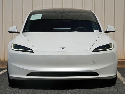Used 2024 Tesla Model 3 Long Range AWD/4WD image 7