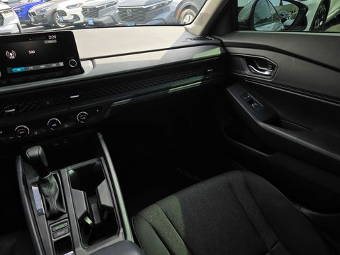 Used 2024 Honda Accord EX image 16