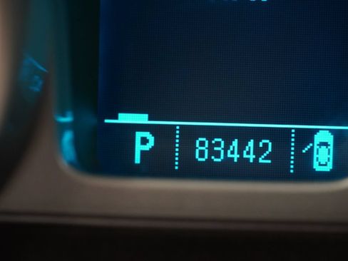 Used 2010 Chevrolet Camaro LT RWD image 8