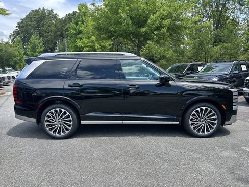 New 2026 Hyundai Palisade Calligraphy FWD image 8