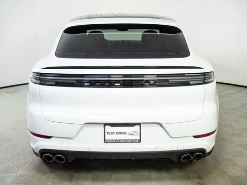 New 2026 Porsche Cayenne Coupe AWD/4WD image 30