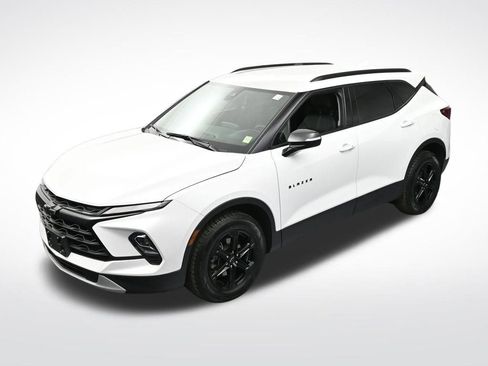 Used 2024 Chevrolet Blazer LT w/ Midnight/Sport Edition AWD/4WD image 17