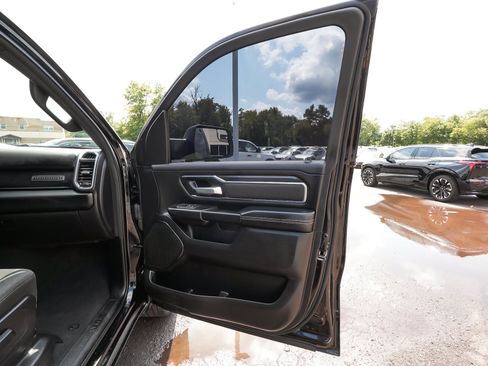 Used 2025 RAM 1500 Big Horn AWD/4WD image 15