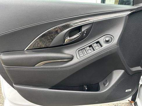 Used 2016 Buick LaCrosse Leather image 34