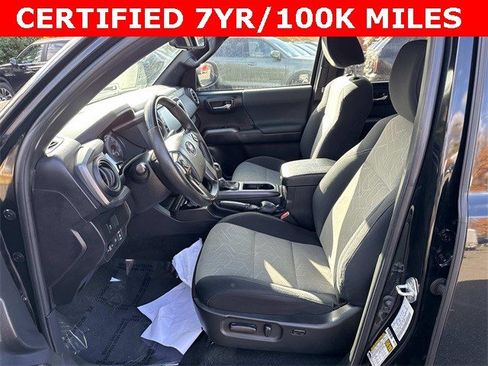 Used 2023 Toyota Tacoma TRD Sport image 14