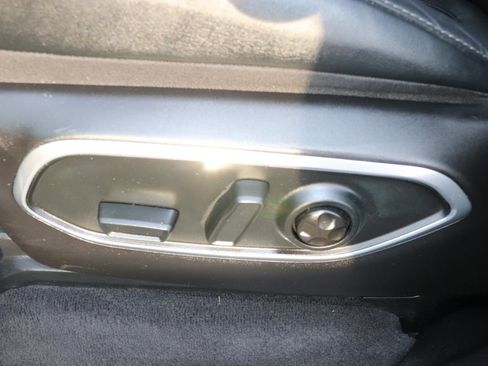 Used 2024 Jeep Wagoneer L Series II w/ Flexible Seating Group image 45