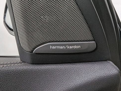 Used 2021 BMW X5 xDrive45e w/ Premium Package image 15