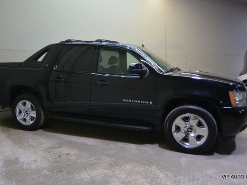Used 2007 Chevrolet Avalanche LT w/ LT Preferred Equipment Group image 28