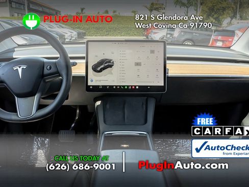 Used 2022 Tesla Model Y Long Range AWD/4WD image 17