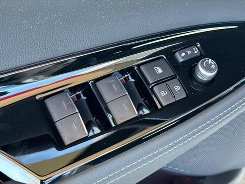 Certified 2023 Toyota Mirai w/ Advanced Technology Package RWD image 13