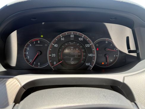 Used 2016 Honda Accord Sport image 11