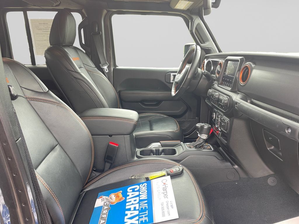 Used 2022 Jeep Gladiator Mojave w/ Cold Weather Group AWD/4WD image 11