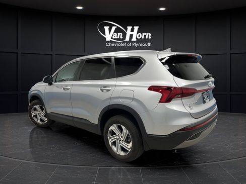 Used 2023 Hyundai Santa Fe SE AWD/4WD image 5