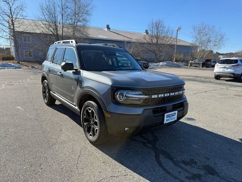 Used 2025 Ford Bronco Sport Outer Banks w/ Outer Banks Tech Package+ image 1