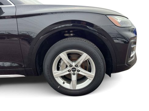 Used 2021 Audi Q5 Premium w/ Convenience Package image 7