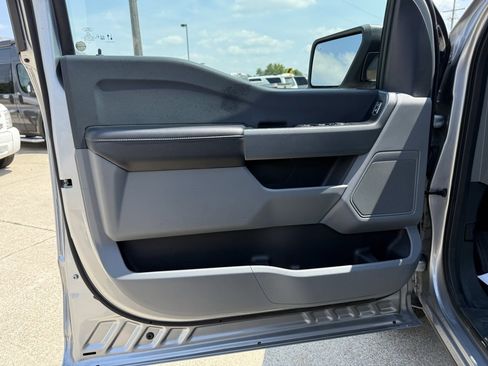 Used 2023 Ford F150 XLT image 13
