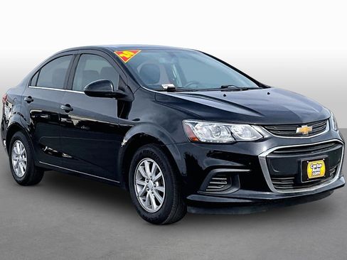 Used 2020 Chevrolet Sonic LT FWD image 4