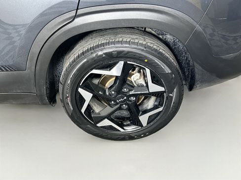 Used 2025 Kia Seltos S FWD image 11