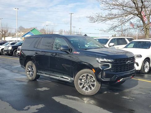 Certified 2023 Chevrolet Tahoe Z71 w/ Luxury Package image 1