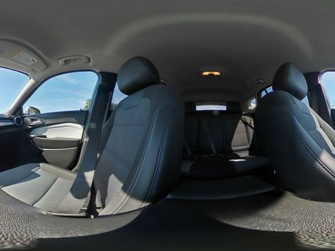 Used 2025 Chevrolet Trax LT w/ LT Convenience Package image 43