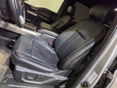 Used 2020 Ford F150 Lariat w/ Equipment Group 502A Luxury AWD/4WD image 6