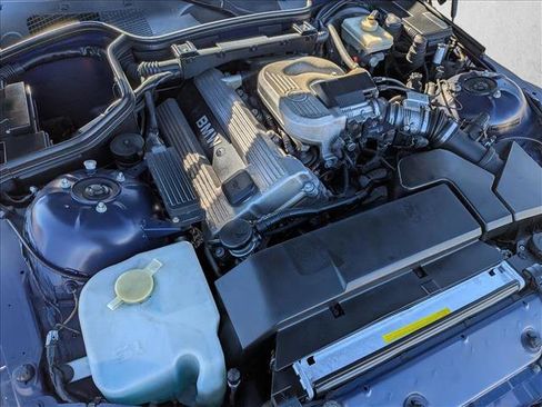 Used 1998 BMW Z3 1.9 image 22