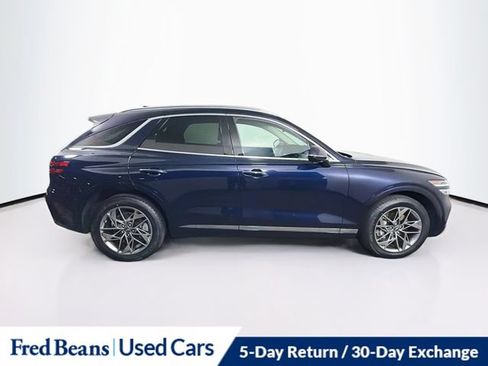 Used 2023 Genesis GV70 2.5T w/ Select Package AWD/4WD image 10
