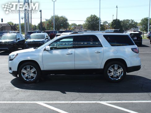 Used 2017 GMC Acadia Limited SLT image 7