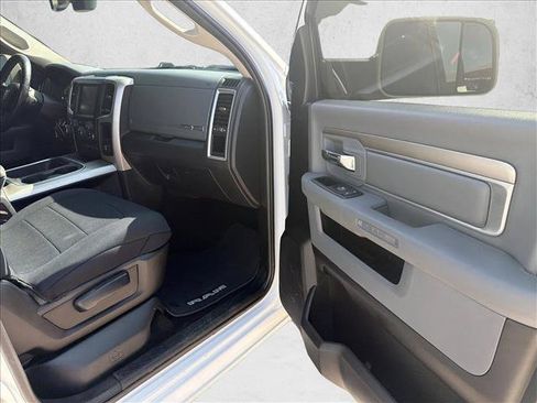 Used 2017 RAM 1500 Lone Star RWD image 22