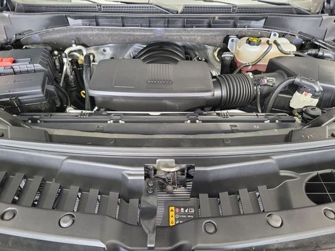 Used 2022 GMC Yukon XL Denali w/ Advanced Technology Package image 26