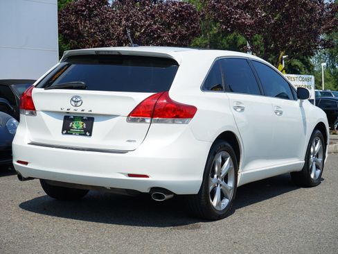 Used 2009 Toyota Venza AWD image 6