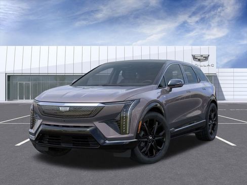 New 2025 Cadillac Optiq Luxury 2 w/ LPO, ONYX Package image 6