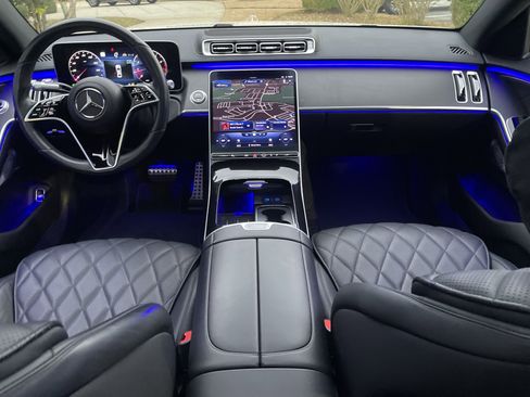 Certified 2023 Mercedes-Benz S 580 S 580 4MATIC Sedan w/ AMG Line image 24