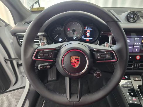 New 2026 Porsche Macan S image 15