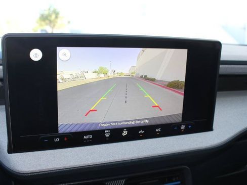 Used 2025 Ford Maverick XLT FWD image 32