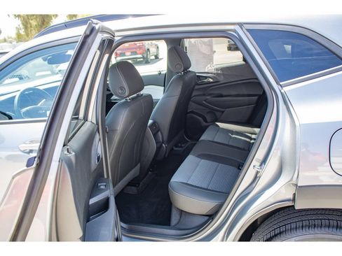 Used 2026 Chevrolet Trax LT w/ Driver Confidence Package FWD image 16